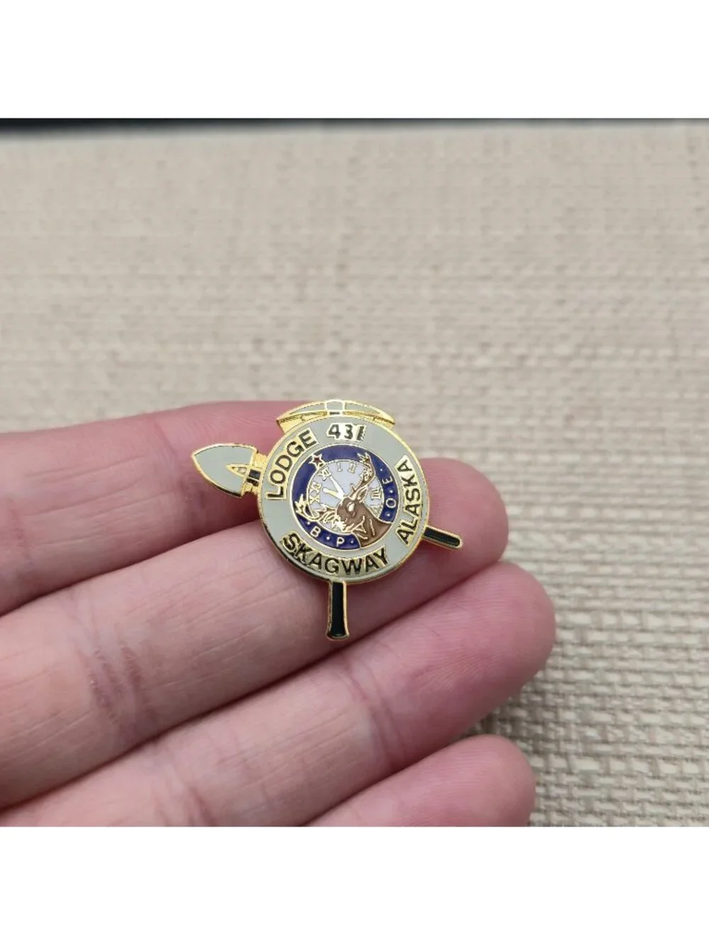 Vintage BPOE Elks Lodge 431 Skagway Alaska Fraternal Enamel Pin A8071
